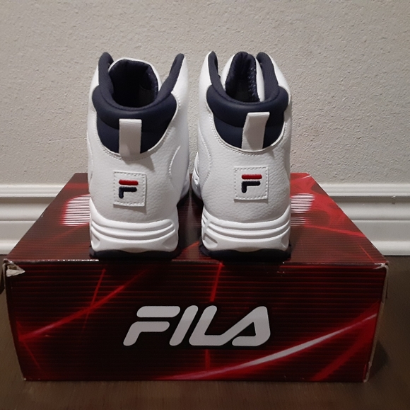 Fila - Picture 4 of 4